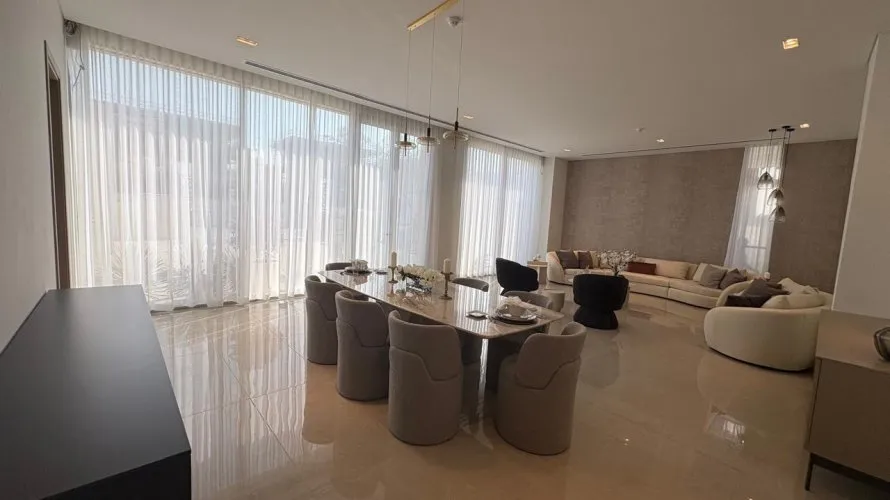 Villa de 6 dormitorios en Al Reem Island, UAE No. 2561 № 3
