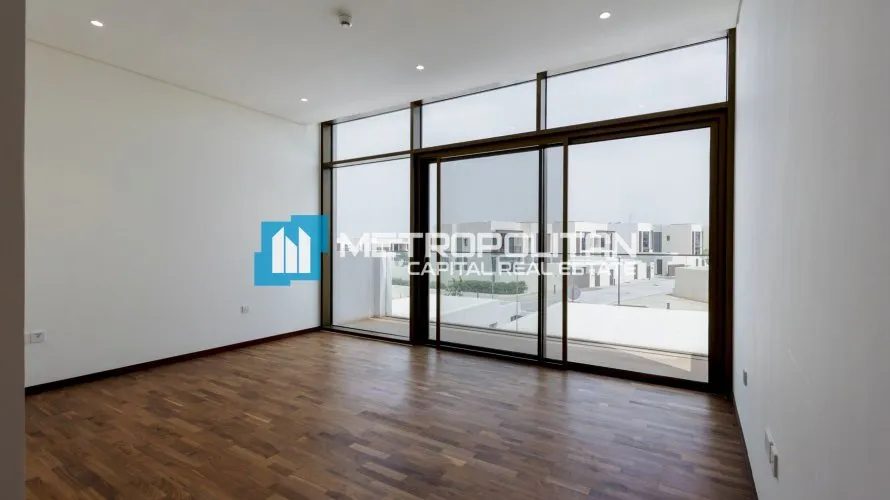 Villa de 6 dormitorios en Abu Dhabi, UAE No. 2246 № 13