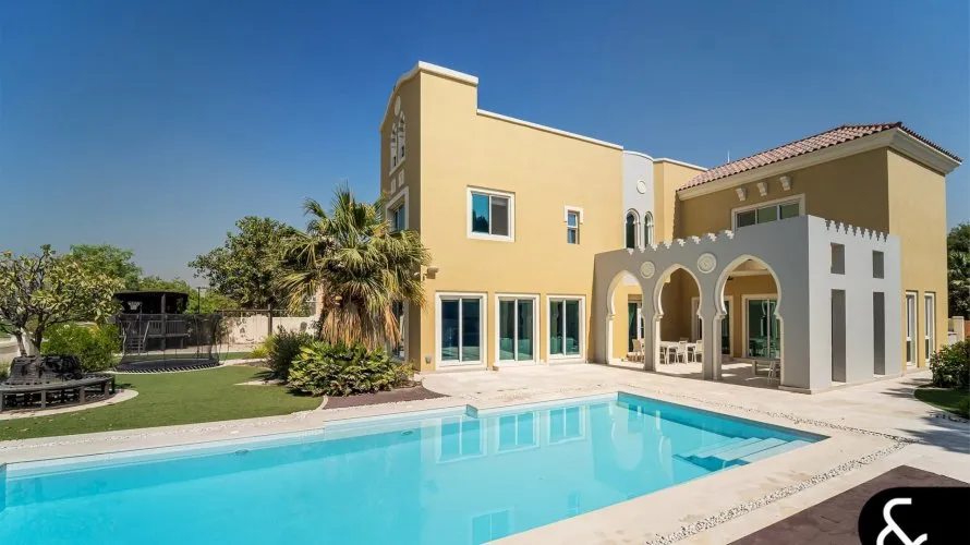 Villa de 6 dormitorios en Victory Heights, UAE No. 2298 № 7
