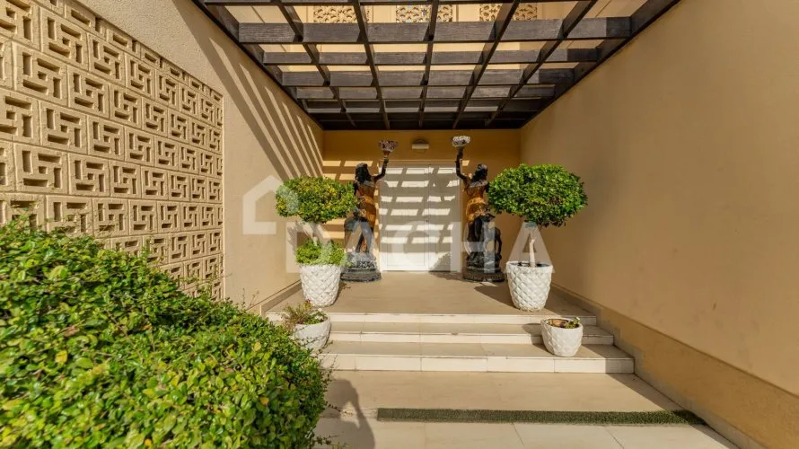 Villa de 5 dormitorios en Meadows, UAE No. 2398 № 8