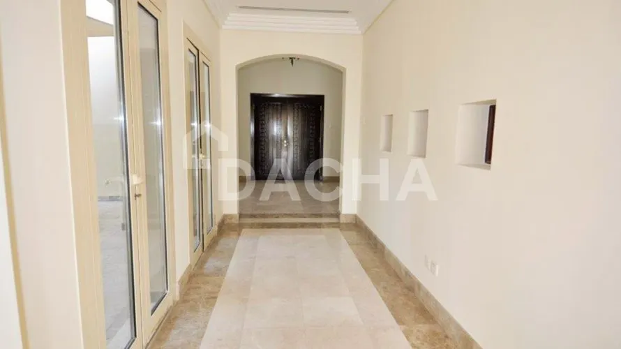 Villa de 6 dormitorios en Meadows, UAE No. 2400 № 6