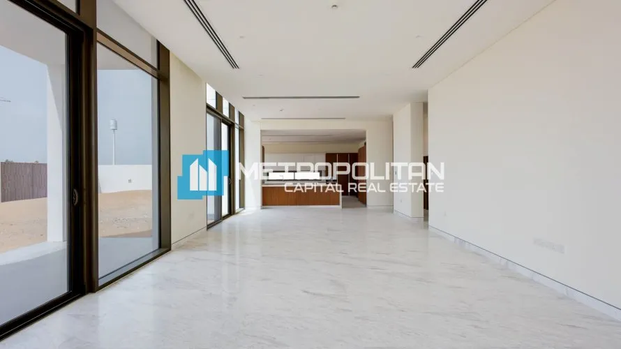 Villa de 6 dormitorios en Abu Dhabi, UAE No. 2246 № 21