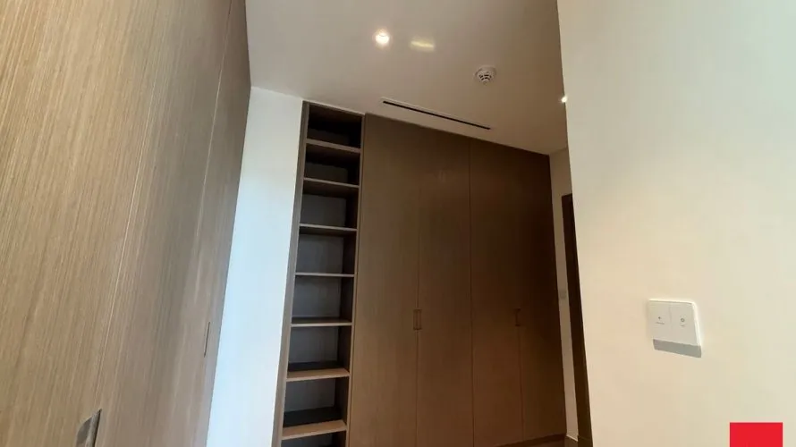 Villa de 4 dormitorios en Dubai, UAE No. 2419 № 8