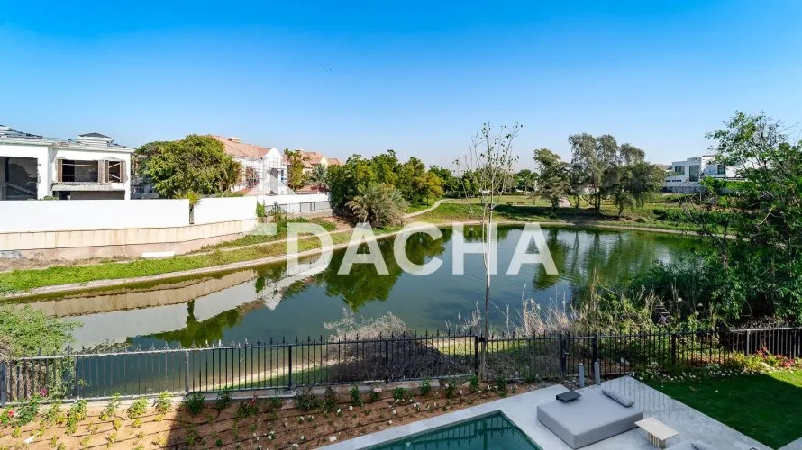 Villa de 4 dormitorios en Jumeirah Islands, UAE No. 2403 № 27