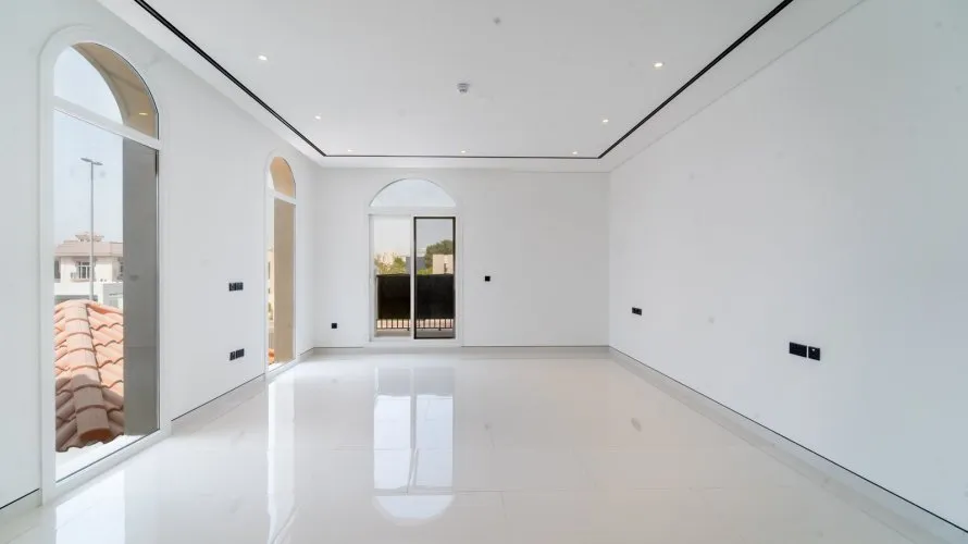 Villa de 6 dormitorios en Dubai, UAE No. 2248 № 17
