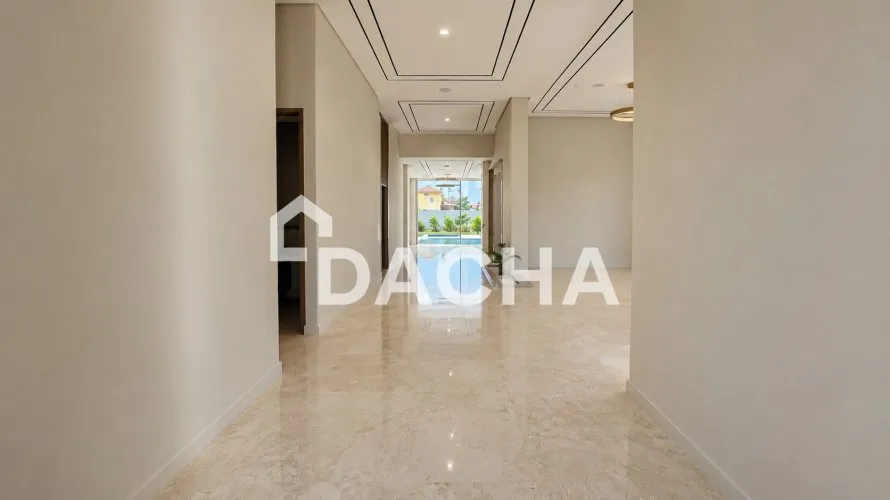 Villa de 6 dormitorios en Jumeirah Park Homes, UAE No. 2591 № 1