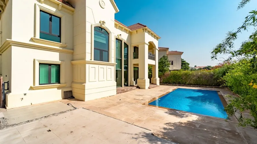 Villa de 4 dormitorios en Jumeirah Islands, UAE No. 2408 № 13