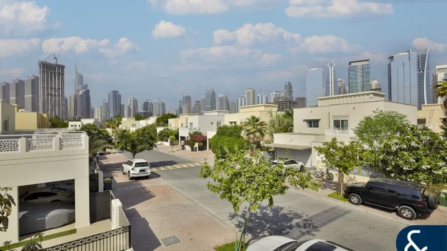 Villa de 5 dormitorios en Meadows 1, UAE No. 2239 № 17
