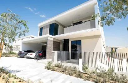 Villa de 5 dormitorios en Harmony, UAE No. 2213