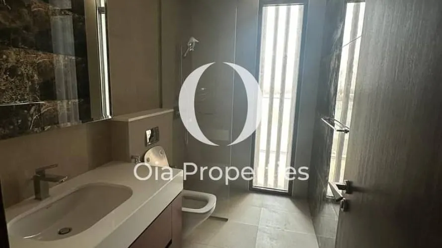 Villa de 5 dormitorios en Abu Dhabi, UAE No. 2233 № 9