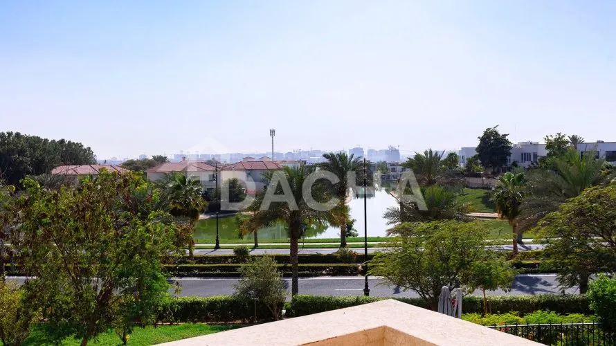 Villa de 4 dormitorios en Jumeirah Islands, UAE No. 2952 № 10