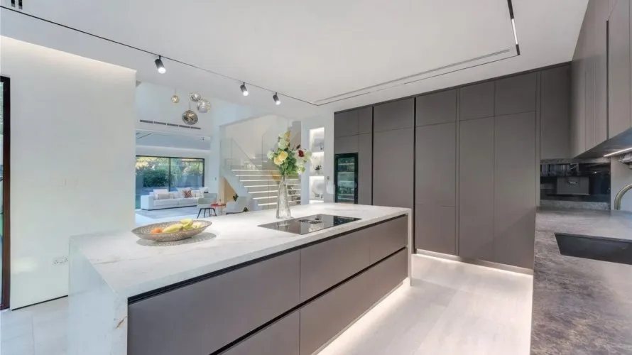 Villa de 4 dormitorios en Dubai, UAE No. 2862 № 15
