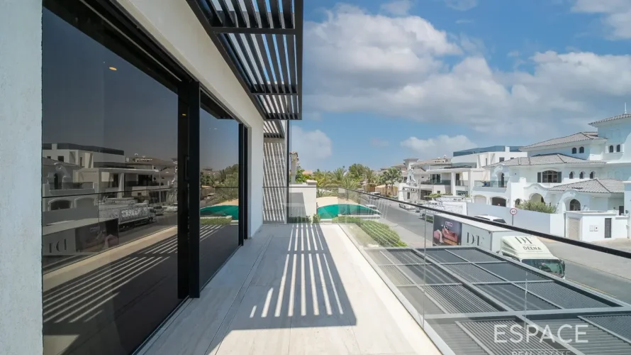Villa de 4 dormitorios en Palm Jumeirah, UAE No. 2973 № 2