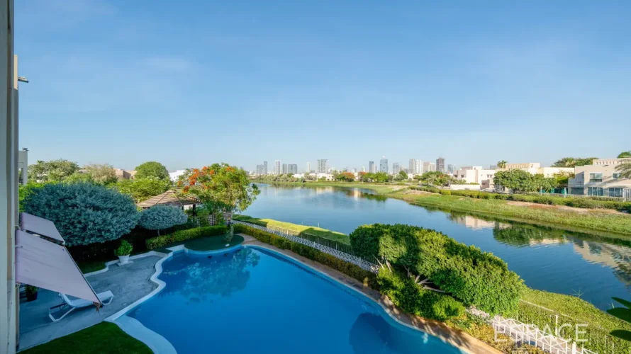 Villa de 6 dormitorios en Meadows, UAE No. 2971 № 16