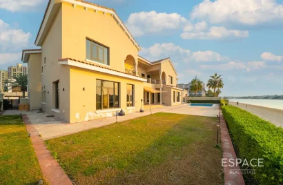 Villa de 6 dormitorios en Palm Jumeirah, UAE No. 3004