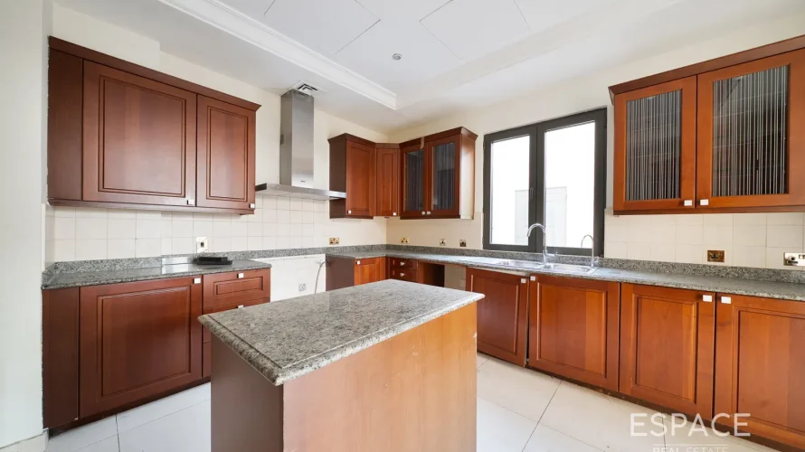 Villa de 6 dormitorios en Palm Jumeirah, UAE No. 3004 № 4