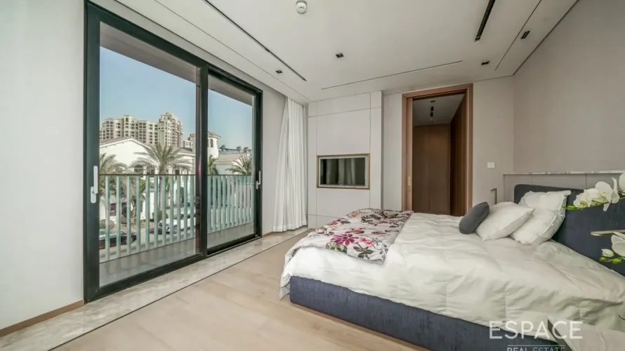 Villa de 5 dormitorios en Palm Jumeirah, UAE No. 3016 № 2