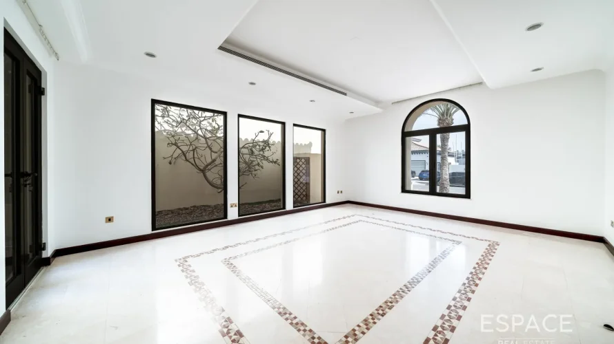 Villa de 4 dormitorios en Palm Jumeirah, UAE No. 3001 № 12