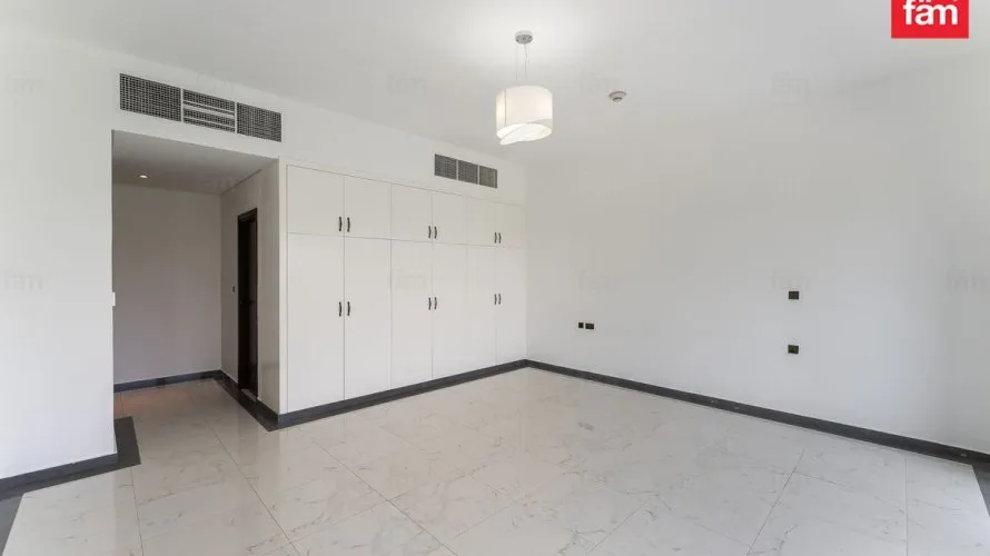 Villa de 5 dormitorios en Dubai, UAE No. 2706 № 21