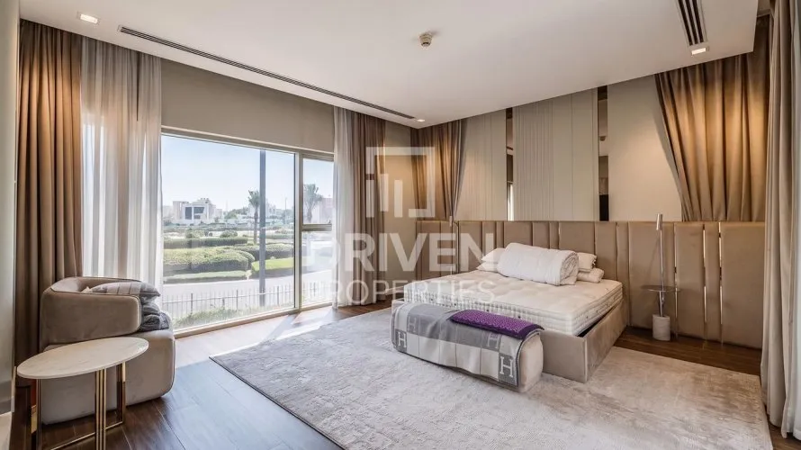 Villa de 5 dormitorios en District One, UAE No. 3485 № 5