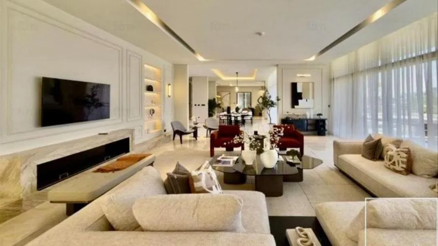Villa de 6 dormitorios en Golf Place, UAE No. 3506 № 22