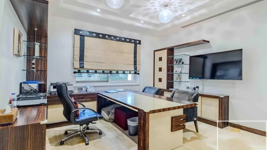 Villa de 7 dormitorios en Emirates Hills, UAE No. 3968 № 14