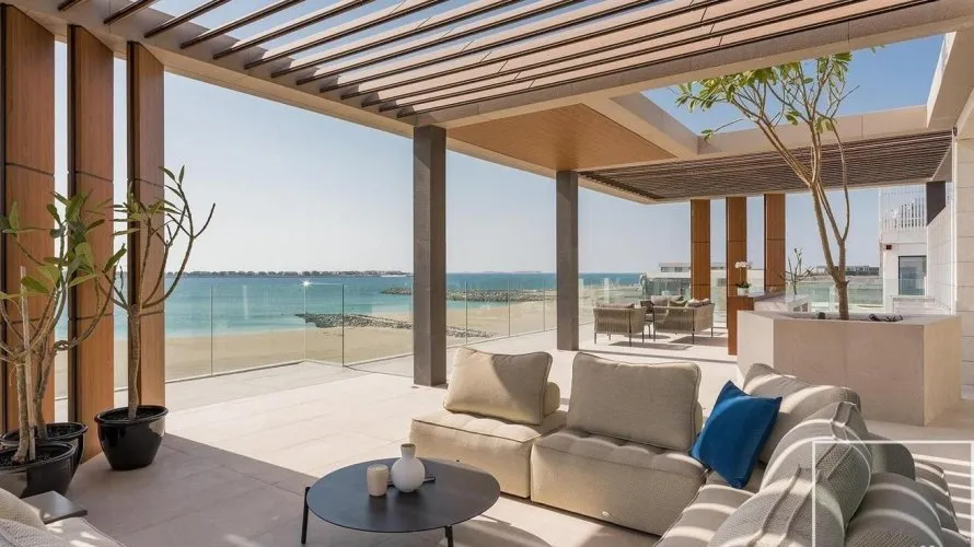 Villa de 5 dormitorios en La Mer, UAE No. 3574 № 22