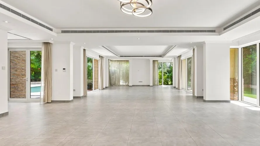Villa de 5 dormitorios en Jumeirah Golf Estates, UAE No. 3771 № 22