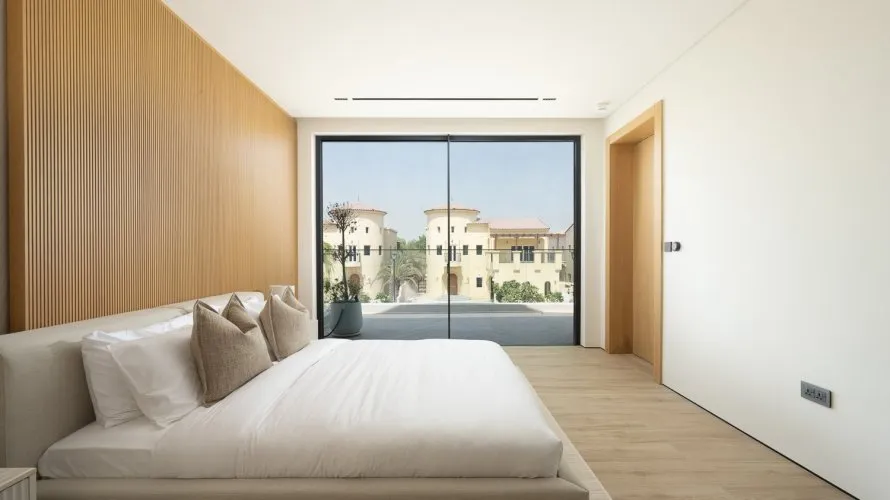 Villa de 5 dormitorios en Jumeirah Golf Estates, UAE No. 3776 № 6