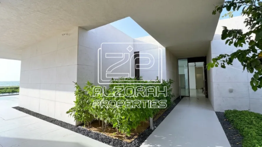 Villa de 4 dormitorios en Al Zorah, UAE No. 3844 № 10