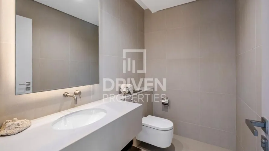 Villa de 3 dormitorios en Jumeirah Bay Island, UAE No. 3597 № 11