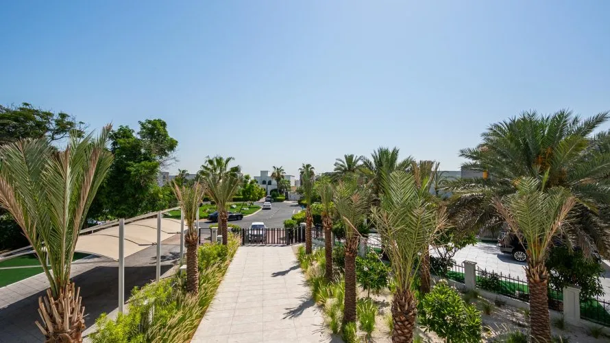 Villa de 4 dormitorios en Jumeirah Islands, UAE No. 3772 № 1