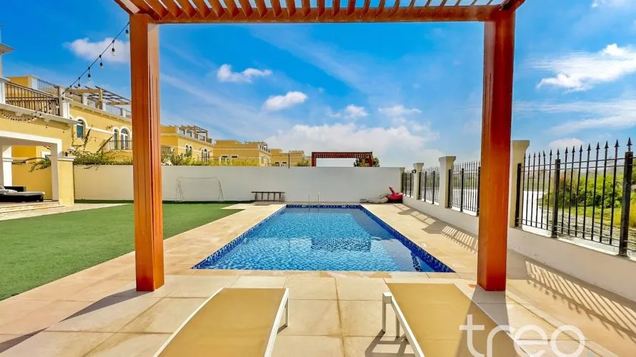 Villa de 4 dormitorios en Legacy, UAE No. 3665 № 14