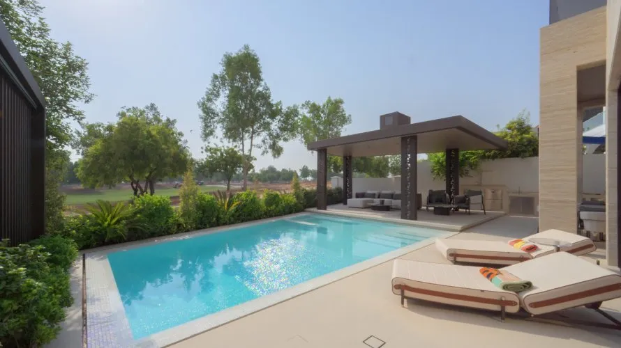 Villa de 5 dormitorios en Jumeirah Golf Estates, UAE No. 3762 № 1
