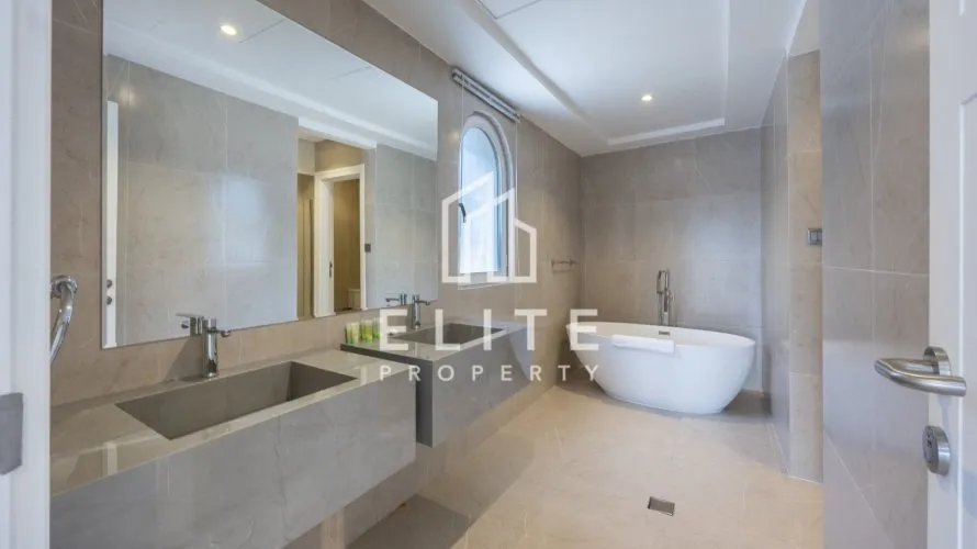 Villa de 5 dormitorios en Garden Homes, UAE No. 3797 № 9