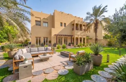 Villa de 4 dormitorios en Dubai, UAE No. 3853