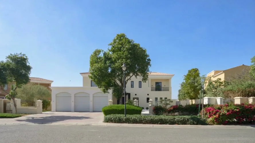 Villa de 6 dormitorios en Arabian Ranches, UAE No. 3773 № 4