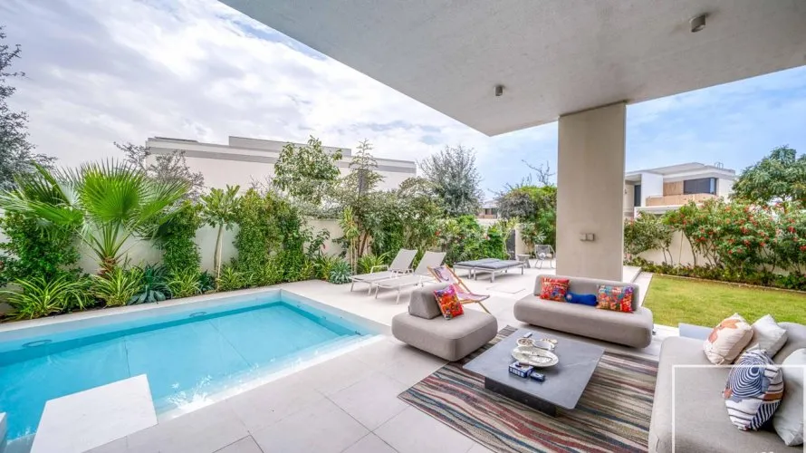 Villa de 5 dormitorios en Harmony, UAE No. 3579