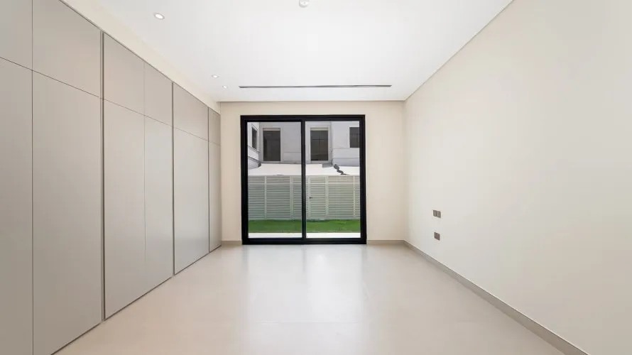Villa de 5 dormitorios en Al Barsha, UAE No. 3768 № 14