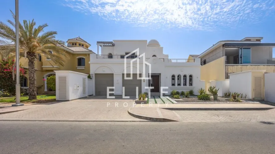 Villa de 5 dormitorios en Garden Homes, UAE No. 3797