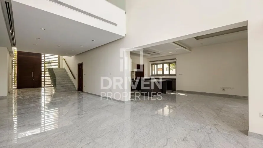 Villa de 5 dormitorios en District One, UAE No. 4061 № 19