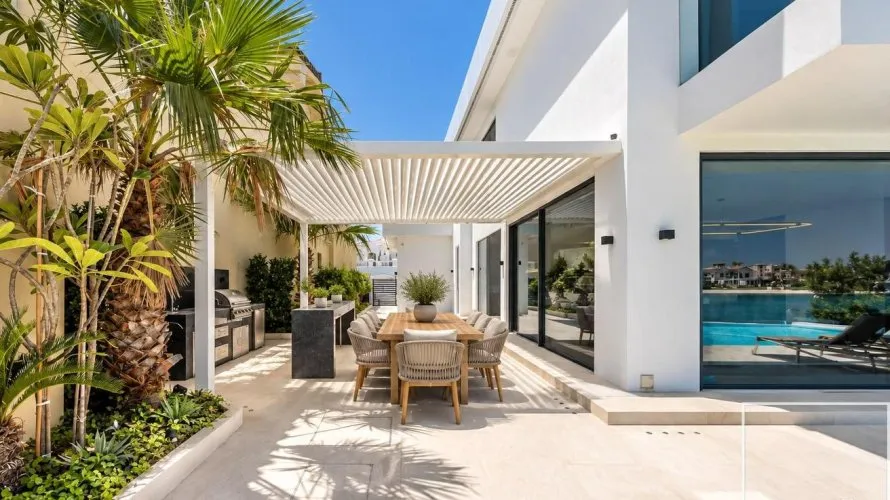 Villa de 5 dormitorios en Garden Homes, UAE No. 4215 № 18