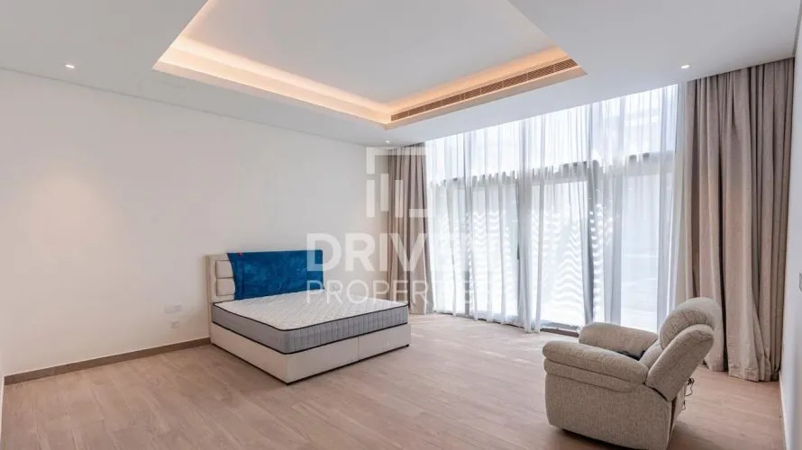 Villa de 4 dormitorios en District One, UAE No. 4038 № 13