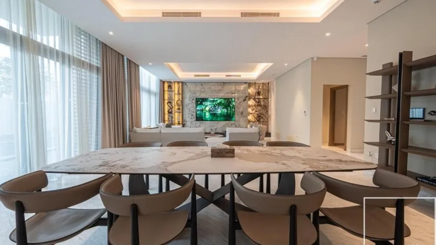 Villa de 5 dormitorios en District One, UAE No. 4226 № 23