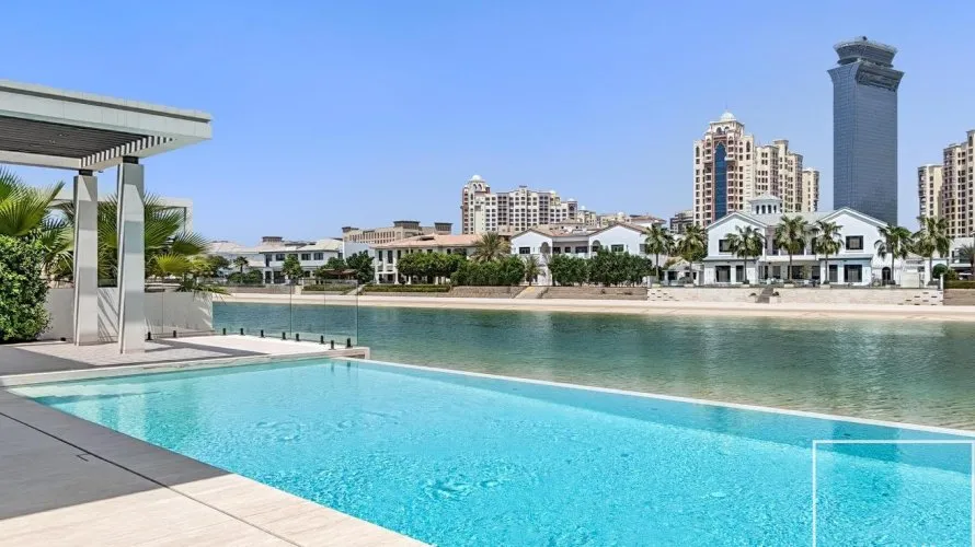 Villa de 5 dormitorios en Garden Homes, UAE No. 4225 № 20