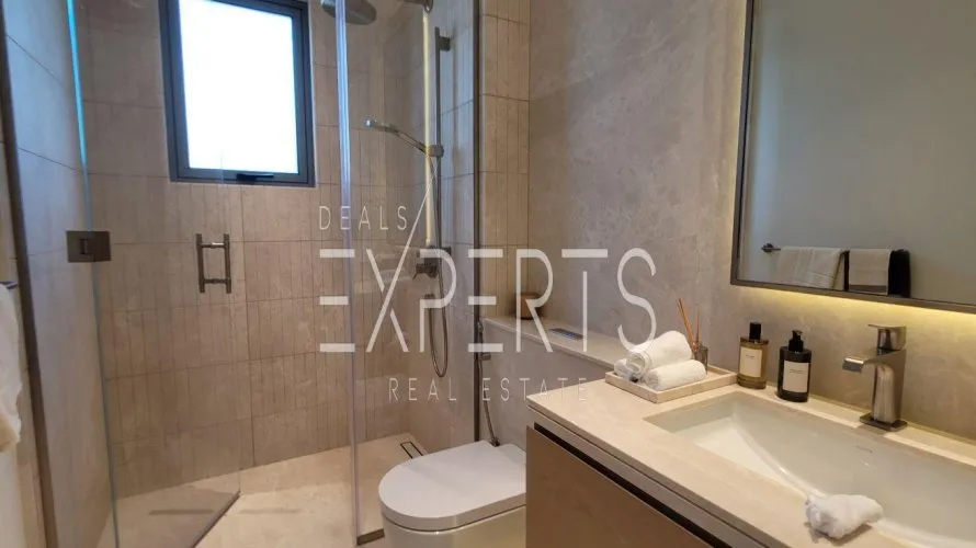 Villa de 4 dormitorios en Abu Dhabi, UAE No. 4278 № 5