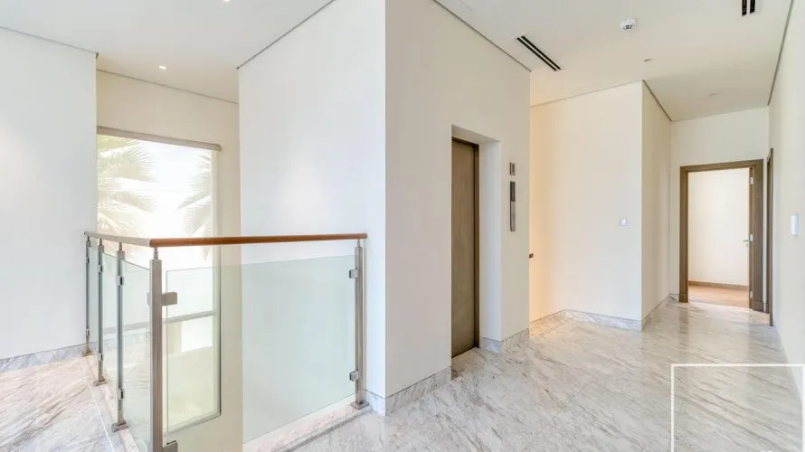 Villa de 4 dormitorios en District One, UAE No. 4034 № 19