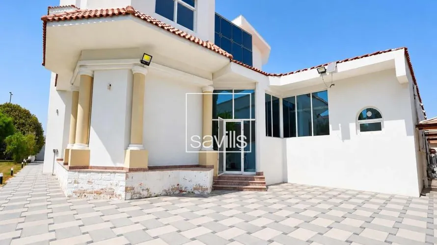 Villa de 7 dormitorios en Khalifa City, UAE No. 4227 № 3