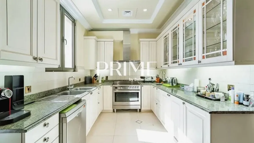 Villa de 5 chambres à Palm Jumeirah, UAE No. 956 № 19