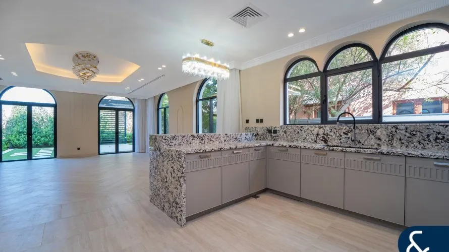 Villa de 5 chambres à Jumeirah Golf Estates, UAE No. 1305 № 4